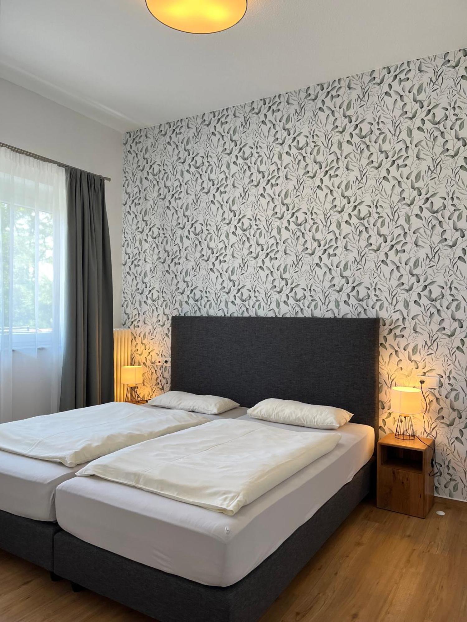 Restaurant Waldmeisterei Gera Ngoại thất bức ảnh